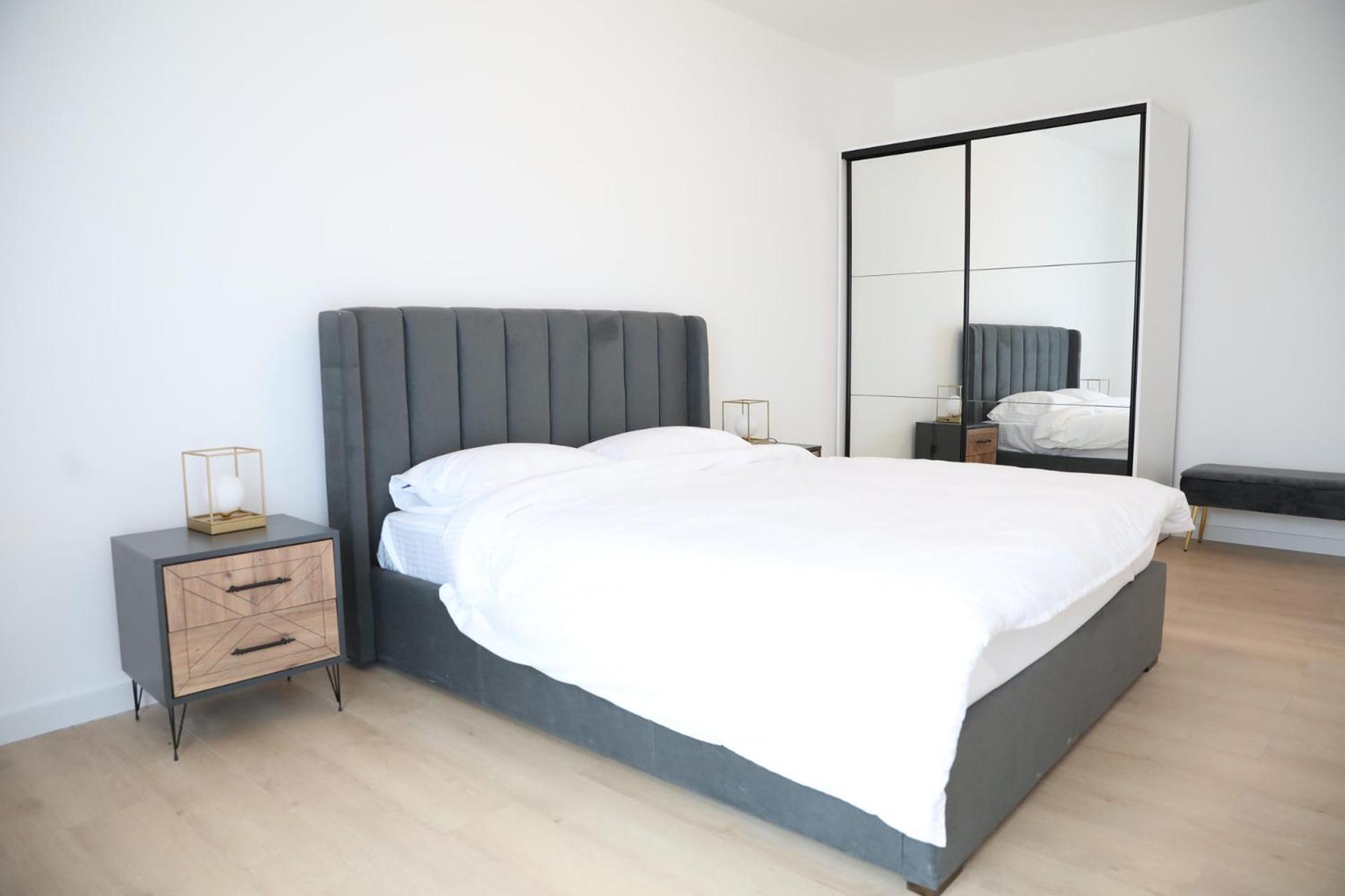 Exit Aparthotel Floresti  Ngoại thất bức ảnh