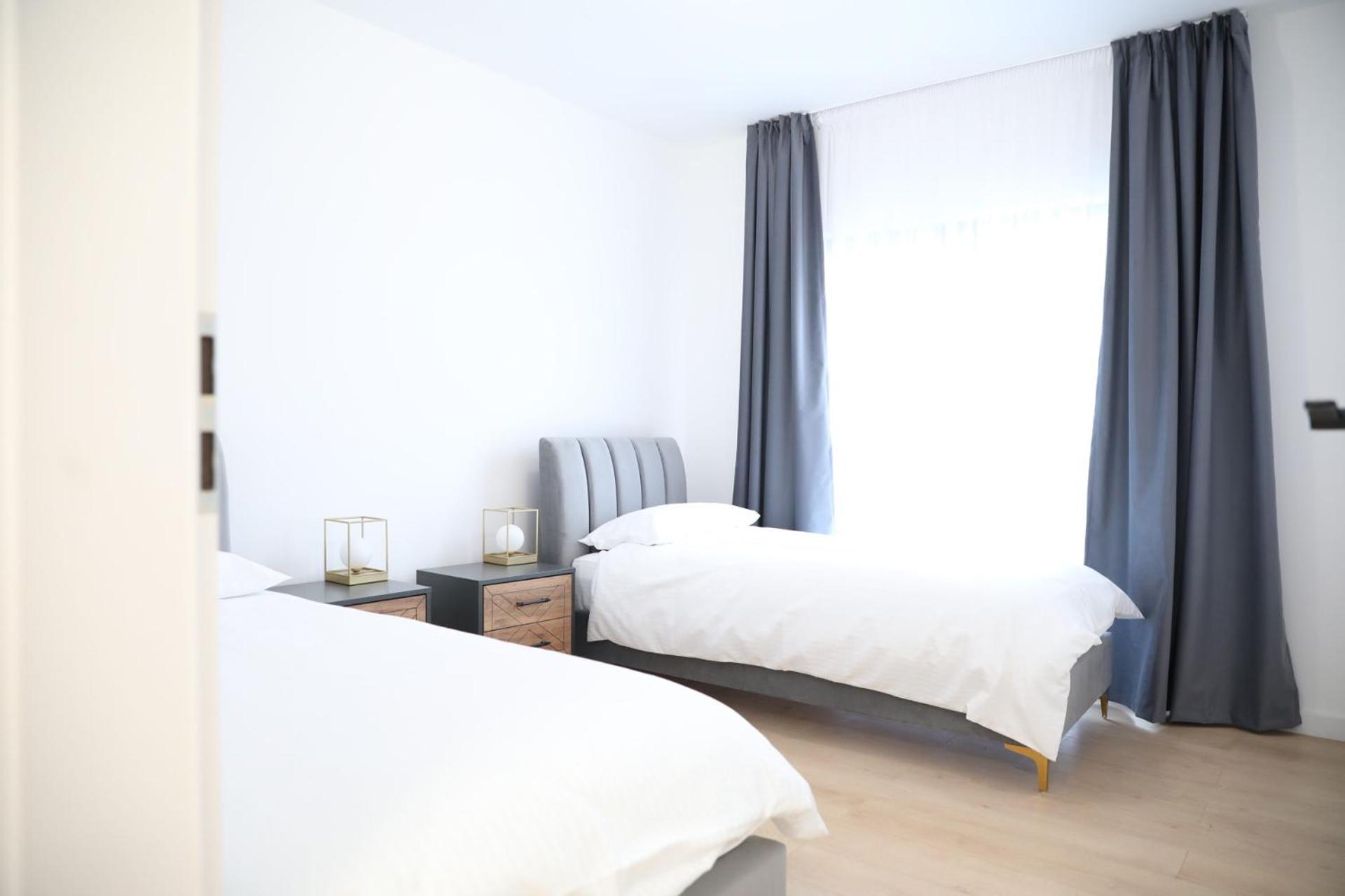 Exit Aparthotel Floresti  Ngoại thất bức ảnh